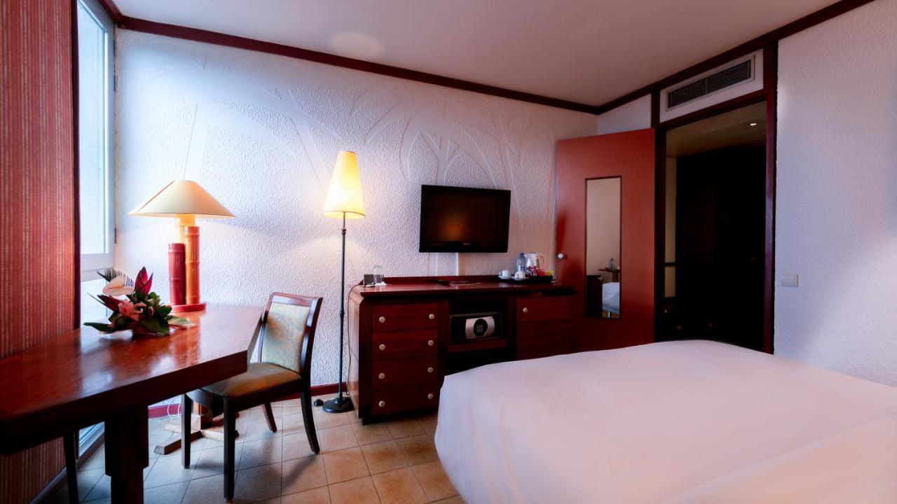 Douala Rabingha Hotel Exterior photo